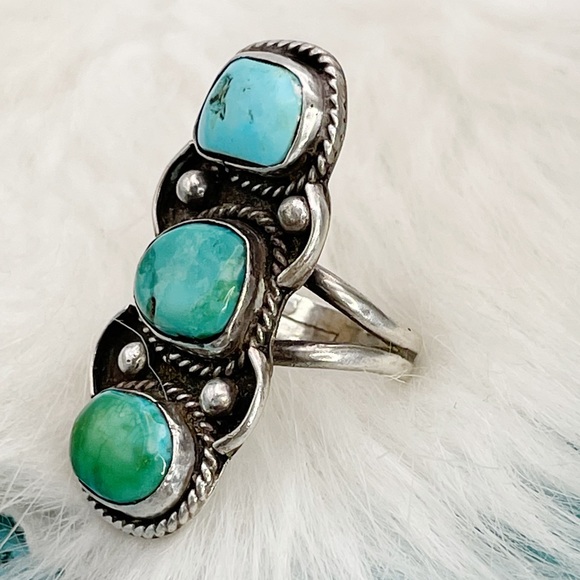 925 Three Stone Turquoise Signed Sterling Silver Native American Ring Size 5 - Picture 3 of 11
